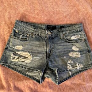 Lucky Brand The Cut Off jean shorts Size 4/27